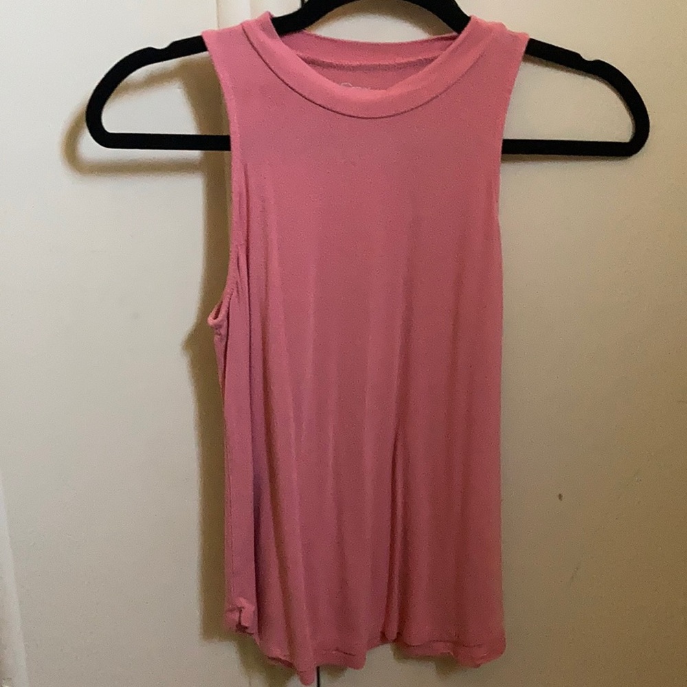 Pink tank top